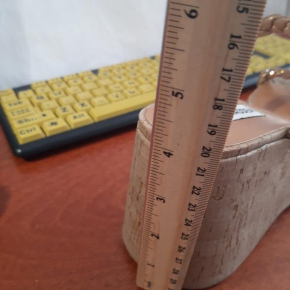 NEW ! Steve Madden Danya Wedge Heel Sandal Gold Glitter Size 8 - Picture 6 of 7